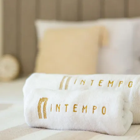 Intempo By Holuxe - 332 - 33th Floor Apartment *